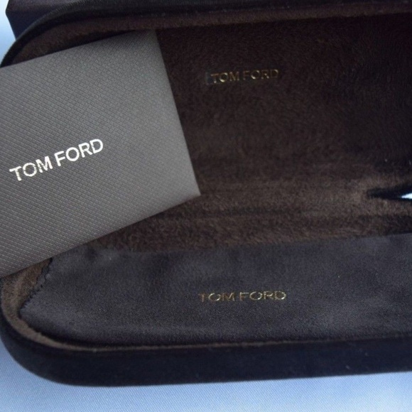 Tom Ford Sunglasses Case Set, Brown Velvet Clamshell Hard Case, Boxed,Cloth,Card main image 6